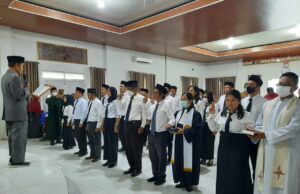 27 Orang Panwascam Se Barito Utara Dilantik