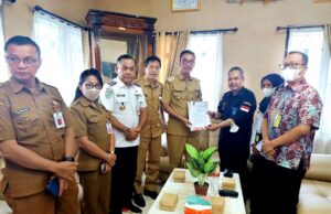 Kemenhub Serahkan Aset Eks Bandara Beringin kepada Pemkab Barito Utara