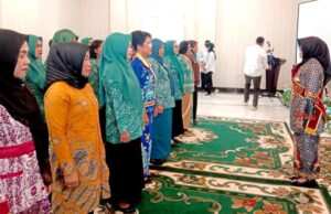 Bunda PAUD Lantik Bunda PAUD 9 Kecamatan, Kelurahan, Desa se Barito Utara