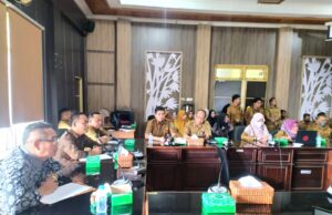 Pertanyakan Kejelasan Upah, Honorer Disdikbud Sambangi Kantor DPRD Balangan