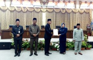 Hasil Reses Pimpinan dan Anggota DPRD di Masing-Masing Dapil Diserahkan