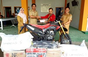 BPBD Barito Utara Serahkan Sarpras MPA ke 27 Desa se Barito Utara