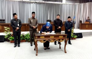 DPRD Barito Utara Berikan Delapan Catatan dan Rekomendasi Bagi Dinas Pendidikan