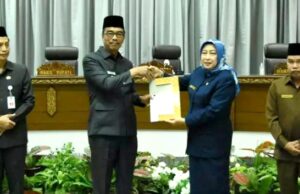Pemkab Barito Utara Sampaikan Pendapat Terhadap Tiga Raperda Inisiatif DPRD