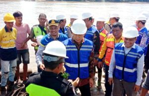 Konstruksi Panjang Bentang Jembatan Sikan – Tumpung Laung Capai 240 Meter