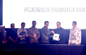 Bupati Barito Utara Tandatangani MoU Program BerAkhlak