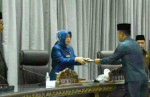 Fraksi Demokrat Sampaikan Pandangan Umum Terhadap Raperda APBD 2022