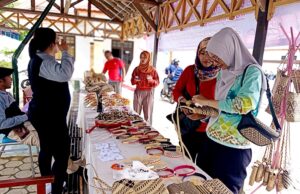 Disnakertranskop UKM Barito Utara Gelar Bazar Koperasi dan UMKM