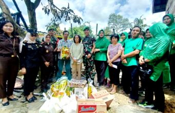 Dandim 1013 Muara Teweh dan Kajari Serahkan Bantuan Untuk Korban Kebakaran