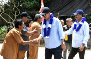 Bupati Barito Utara Tinjau Jalan dan Jembatan Desa Batu Raya I dan II