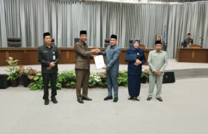Fraksi DPRD Sampaikan Pandangan Umum terhadap Raperda Perubahan APBD 2023