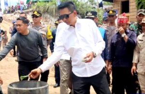 Bupati Barito Utara Minta Masyarakat Jaga Fasilitas Jembatan Sei Intu