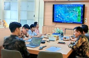 Tiga Desa Di Kecamatan Teweh Timur Dapat Jaringan Listrik