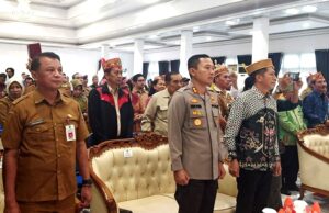 Pj Bupati Barito Utara Hadiri Pelantikan DAD Periode 2023-2028