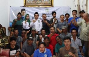 Wujudkan Tiga Raperda Inisiatif, Anggota Hingga Pimpinan DPRD Balangan Turun Lakukan Sosialisasi