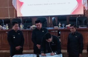 Persetujuan Bersama Raperda Tentang APBD Kabupaten Balangan Tahun Anggaran 2024