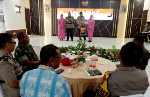 Wakapolres Barito Utara dan Kapolsek Teweh Timur Berganti