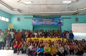 Memanfaatkan Hasil Hutan Sebagai Sumber Pendapatan Masyarakat