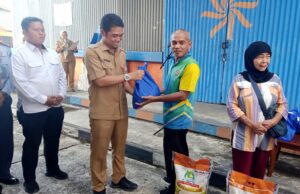 884 Orang Terima Bantuan Sosial Program Perlindungan dan Jaminan Sosial