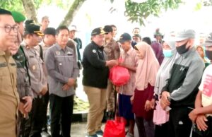 Wagub Kalteng Kunjungi Pasar Penyeimbang di Teweh Tengah dan Kelurahan Jingah