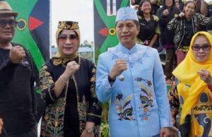 Pj Bupati Barito Utara Menghadiri Karnaval FBIM 2024