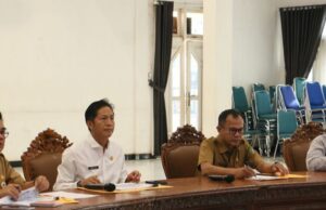Pj Bupati Barito Utara Paparkan Kinerja Triwulan II di Hadapan Tim Evaluasi Itjen Kemendagri