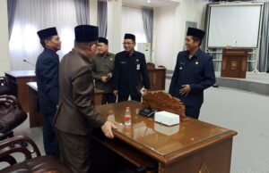 Pj Bupati Barito Utara Tanggapi Pemandangan Umum Fraksi ARKS