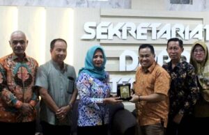Sekretariat DPRD Barito Utara Terima Kunjungan dari DPRD Barito Kuala