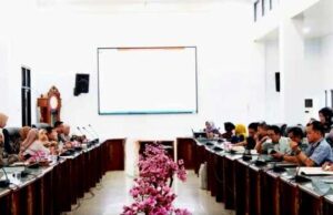 Pemkab dan DPRD Barito Utara RDP Terkait Pra APBD Tahun 2025