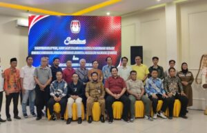 KPU Barito Utara Sosialisasi Penyusunan Visi Misi Paslon dan PKPU 8 Tahun 2024