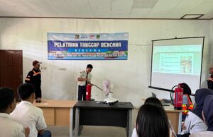 Kolaborasi CSR dan ERT Pamapersada Nusantara Gelar Pelatihan Siaga Bencana bagi Peserta Didik Baru SMAN 1 Teweh Timur