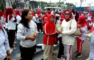 Semarak HUT ke 79 RI dan Hari Jadi ke 74 Kabupaten Barito Utara, DWP Adakan Berbagai Lomba