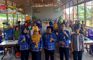 30 Peserta dari Teweh Timur dan Gunung Purei Ikuti Pelatihan Anyaman Rotan