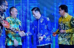 Pj Bupati Barito Utara Dianugerahi Majalah Tempo Media Group Sebagai Tokoh Indonesia