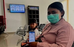 Antrian Online Mudahkan Lucya Akses Layanan JKN di RSUD Muara Teweh