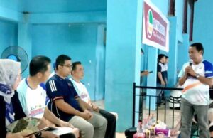 PBSI Barito Utara Berikan Beasiswa Pusdiklat Kepada Lima Pemain Bulu Tangkis Berprestasi