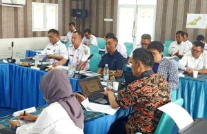 Staf Ahli Bupati Buka Konsultasi Publik 1 RDTR dan KLHS Wilayah Perencanaan Teweh Timur