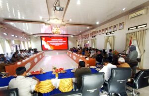 Pendidikan Politik Untuk Tingkatkan Pemahaman dan Kesadaran Masyarakat Tentang aspek Politik, Hak serta Kewajiban