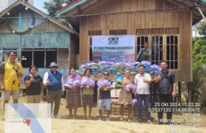 PT MPG Salurkan Bantuan Banjir ke Desa Karamuan dan Kecamatan Lahei Barat