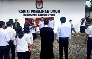 Ketua KPU Barito Utara Tekankan Profesionalisme KPPS dalam Pelaksanaan PSU