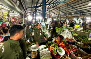 Dinas KPP Barito Utara Survei Harga Bahan Pokok di PBB Jelang Ramadan