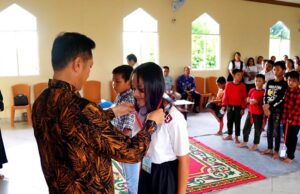 Pj Bupati Barito Utara Buka Acara Kids Camp Departemen Sekolah Minggu Daerah 2 GSJA Kaltengsel 2025