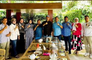 Jimmy Carter Serahkan Berkas Pendaftaran ke Lima Partai Pengusung, Siap Maju Pilkada Barut