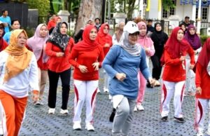 Pj Ketua TP PKK Barito Utara Gelar Senam Pagi Bersama ASN dan Masyarakat