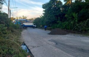 Kadis PUPR dan Tim Teknis Kembali Tinjau Progres Perbaikan Jalan Nasional di Barito Utara