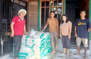 Bantuan Beras dari Anggota DPRD Barito Utara Terkirim untuk Empat Desa Terdampak Banjir