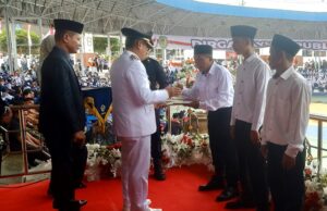 268 Narapidana Terima Remisi Umum HUT ke 80 RI, Pj Bupati Serahkan Langsung di Arena Tiara Batara