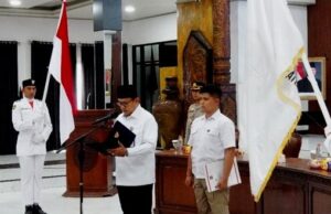 Pj Bupati Barito Utara Kukuhkan Pengurus LPTQ dan Lantik Dewan Hakim MTQH ke-52 Tahun 2025