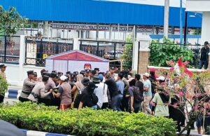 Antisipasi Unjuk Rasa dan Aksi Anarkis, Polres Gelar Simulasi Sispamkota Jelang Putusan MK PSU Pilkada 2025