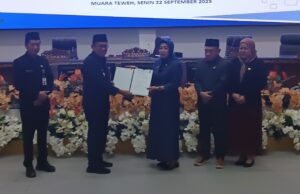 Fraksi DPRD Barut Sampaikan Pemandangan Umum Terhadap Raperda Perubahan APBD 2025